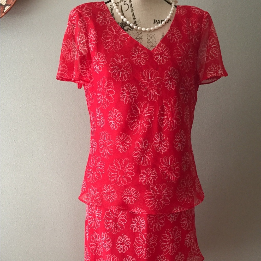RK Originals 10 Skirt Set Red Floral